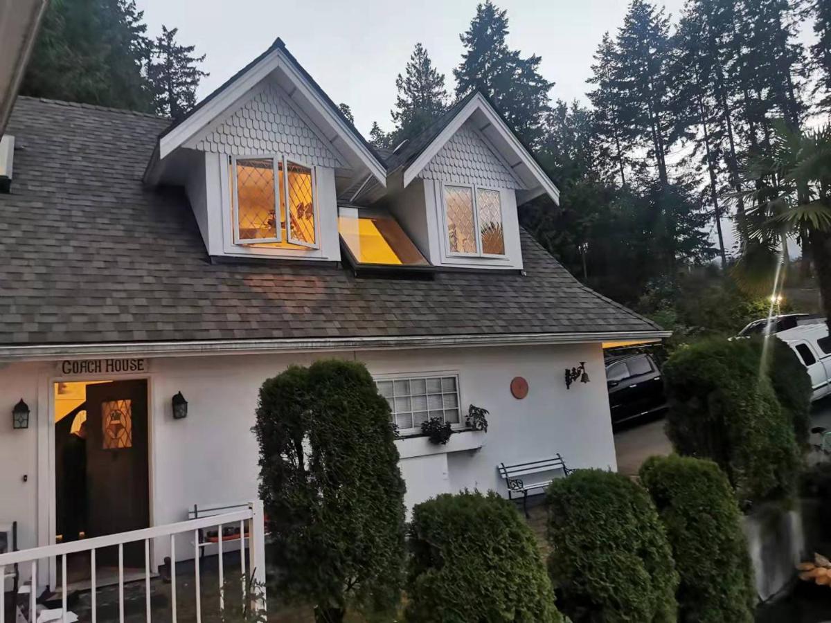 Walkon Waterfront Castle Cove Inn Chemainus Exterior foto